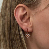 Boucles d'oreilles pendantes en forme de cœur et de ruban en argent pour femme